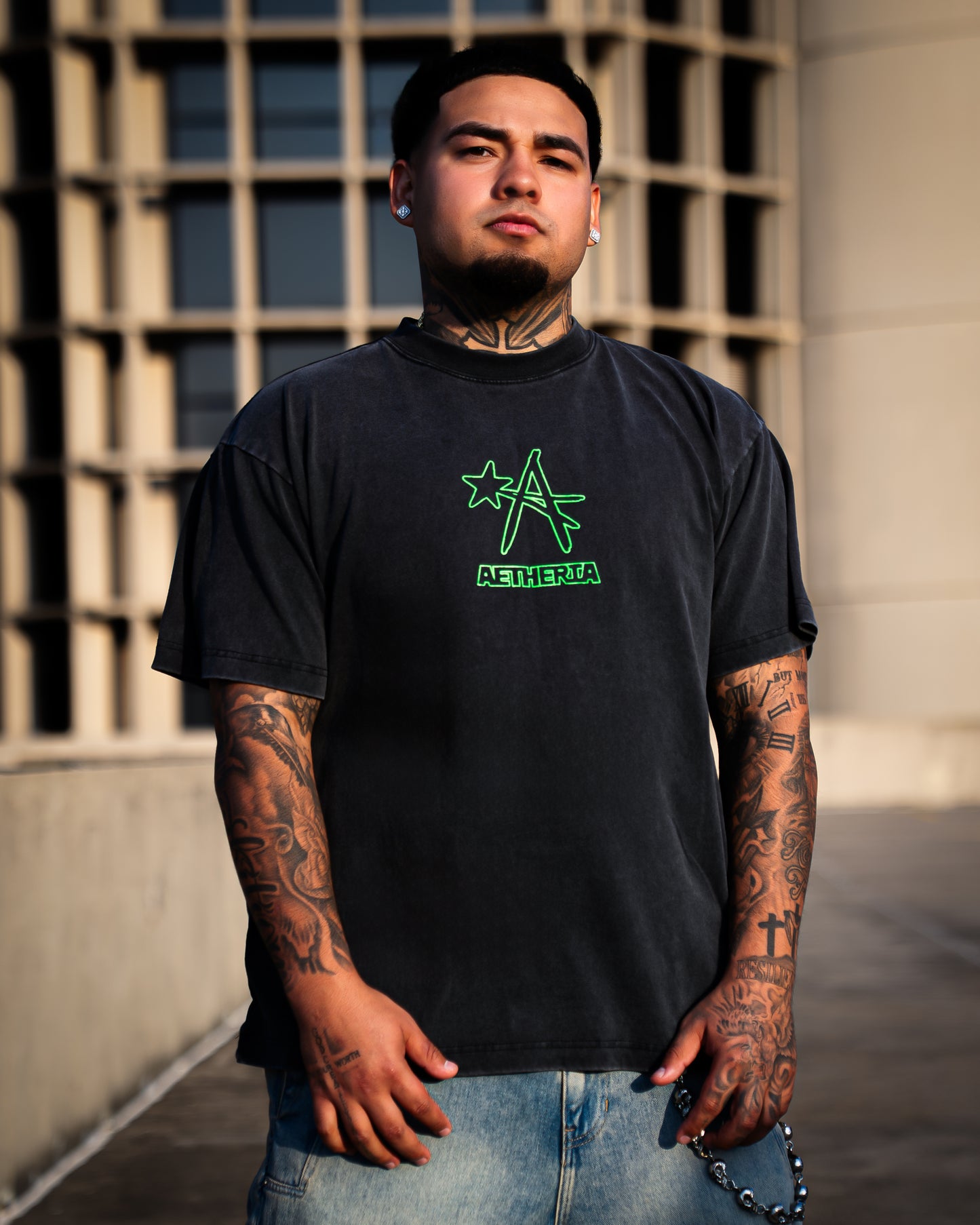 Keep A Small Circle Tee - Vintage Black