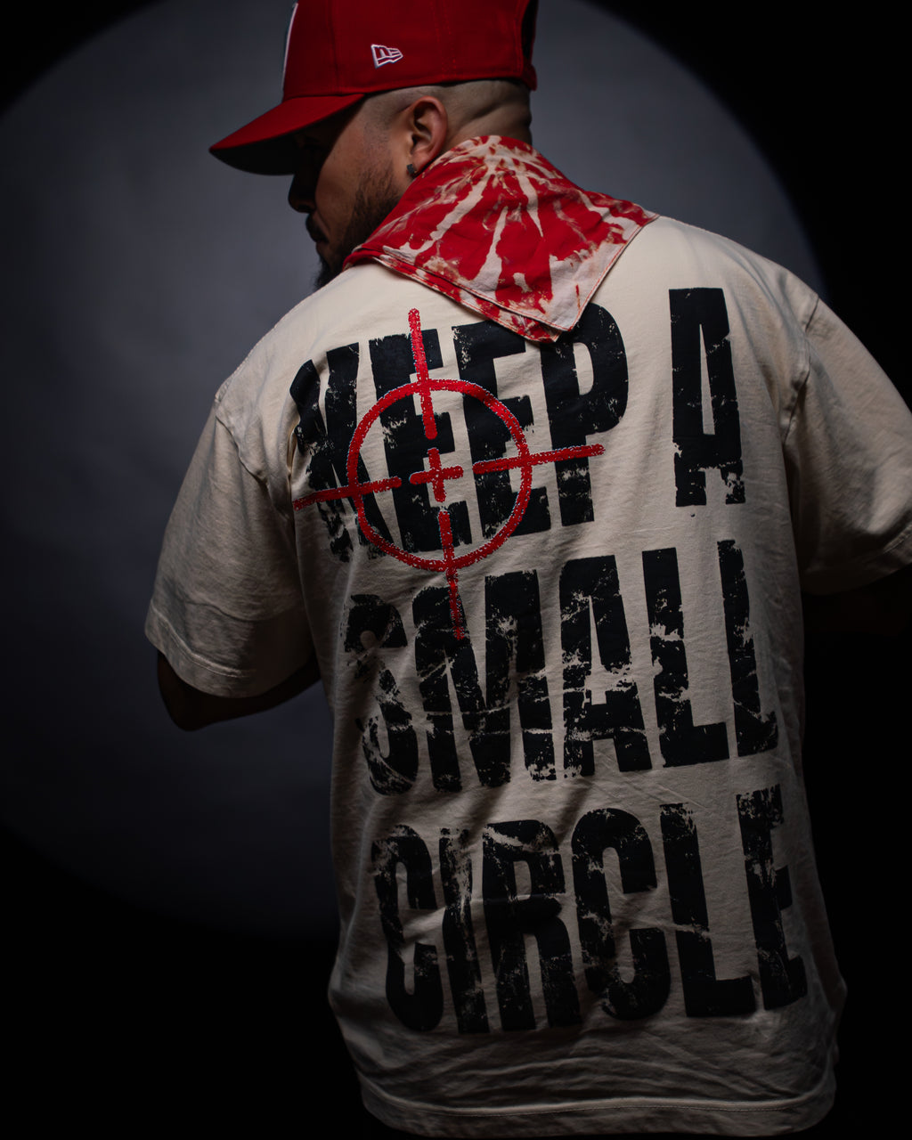 Keep A Small Circle Tee - Offwhite